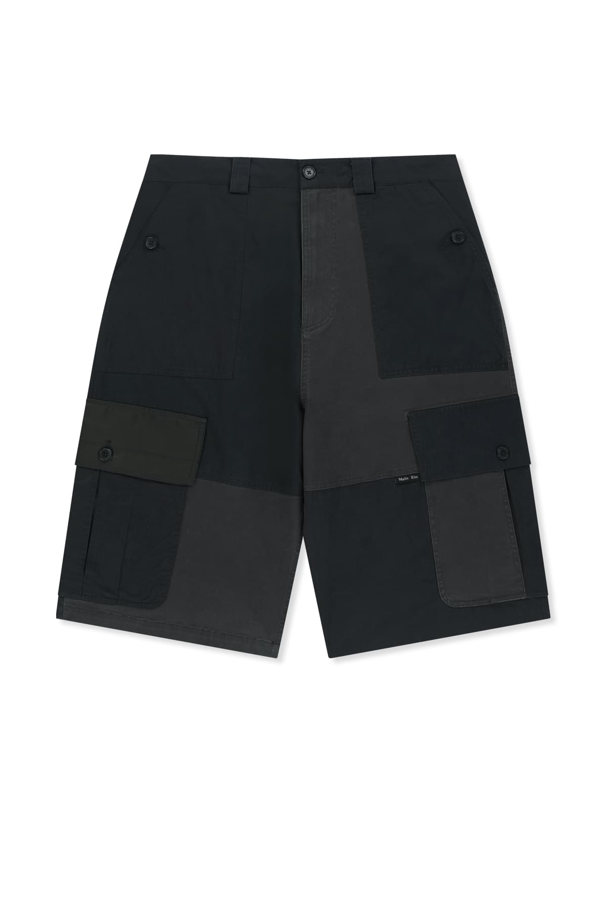 PATCHWORK CARGO BERMUDA PANTS FOR MEN IN CHARCOAL